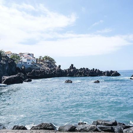 Casa Julio - Alcala Complete Coastal Retreat - Entire Apartment - 3 Min Walk From The Ocean - Shared Entrance With Host Exterior photo